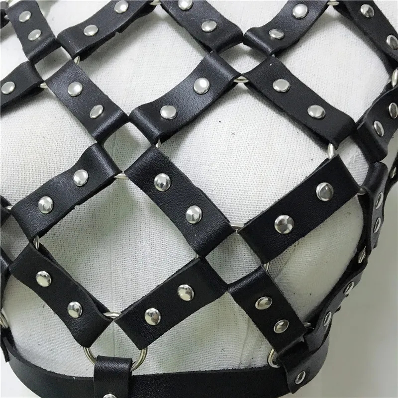Комплект из двух предметов с вырезом и заклепками Goth модный топ искусственной