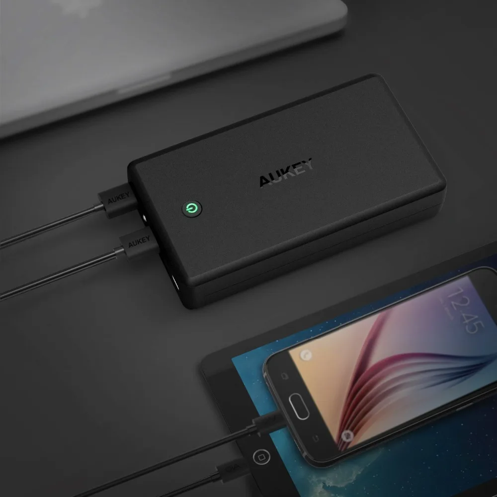 AUKEY мощность банк с Тип C вход и выход 30000 мАч Quick Charge 3 0 запасные аккумуляторы для