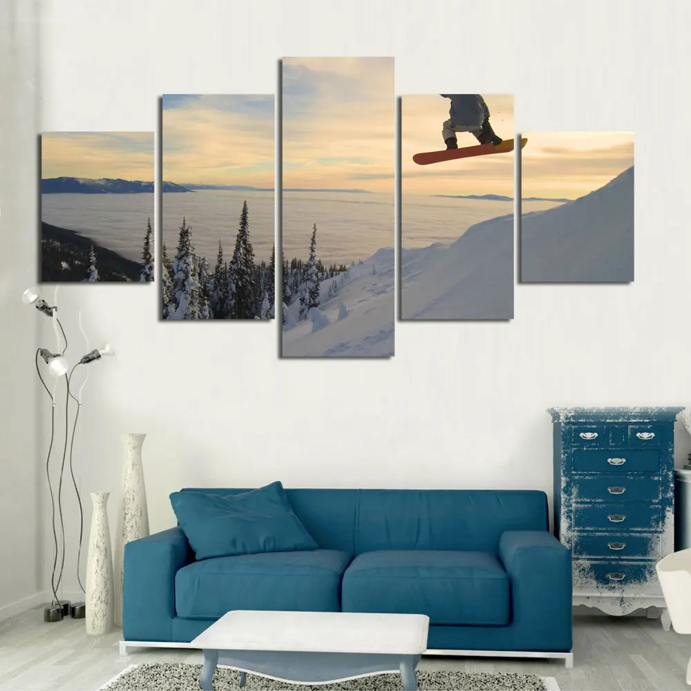 Набор из 5 картин для декорирования стены в домашней гостиной в современном стиле на тканевой основе с изображением экстремального видео на лыжах в заснеженном мире.