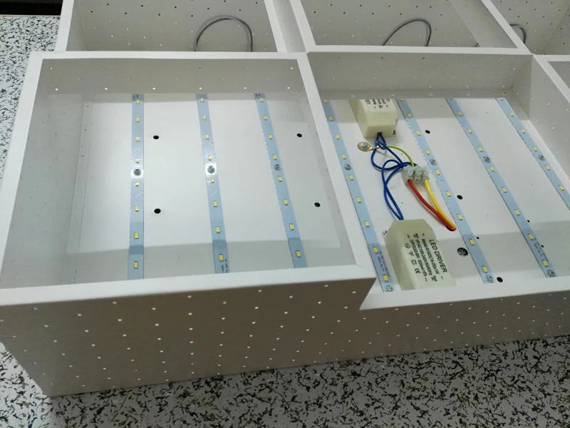 Kopen 9 Hoofd 64 W Witte Kleur Metalen Plafondlamp Led Korte Plafondlamp Woonkamer Lichten Magische Kubus Vormige Lamp Lampen