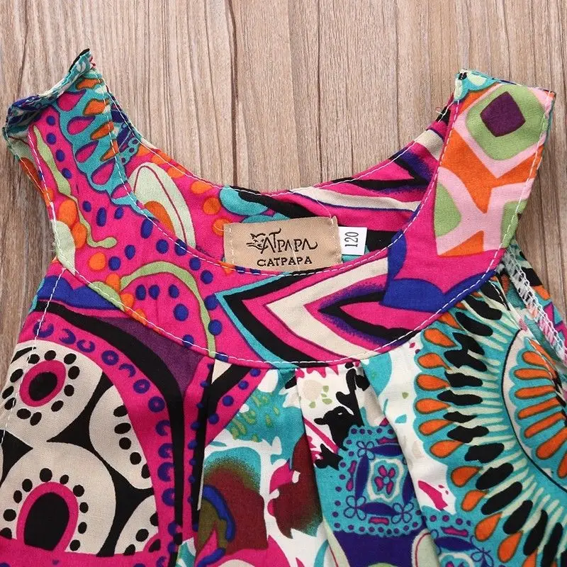 Платья для маленьких девочек новинка 2017 года одежда принцесс с цветами винтажное