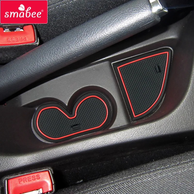 Smabee Противоскользящий автомобильный коврик со слотом для ворот Peugeot 307 307SW 307CC 2001 ~