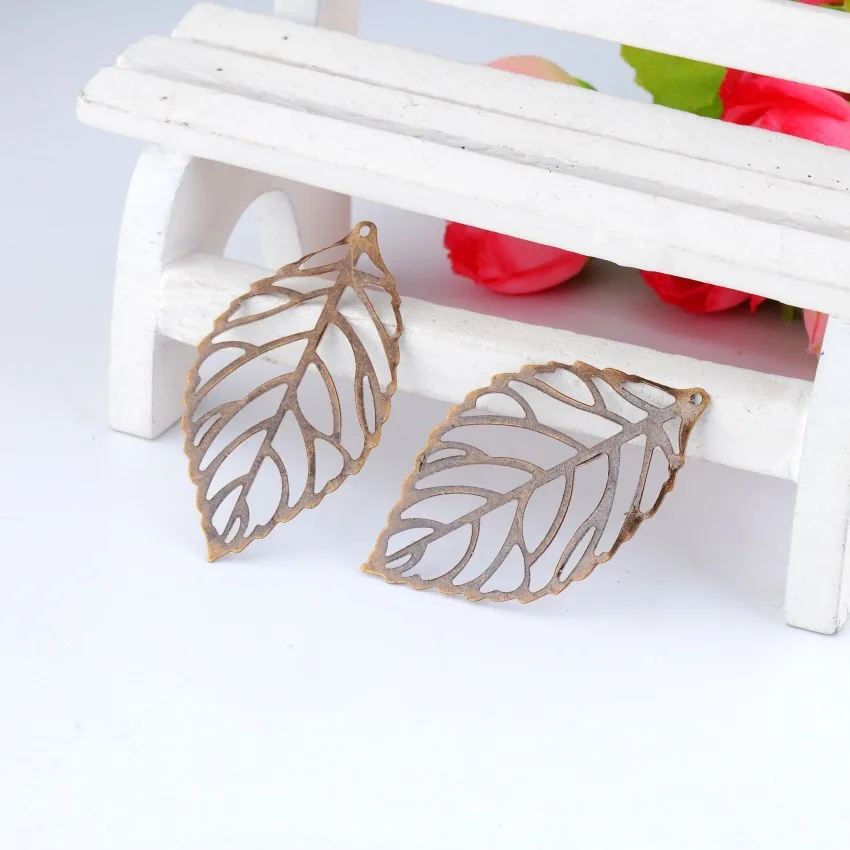 Бесплатная доставка розничная продажа 50 шт. филигранные листья фотоаксессуары