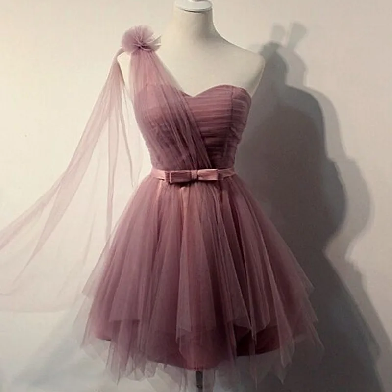 Платье подружки невесты на одно плечо с цветами ручной работы недорогое мягкое