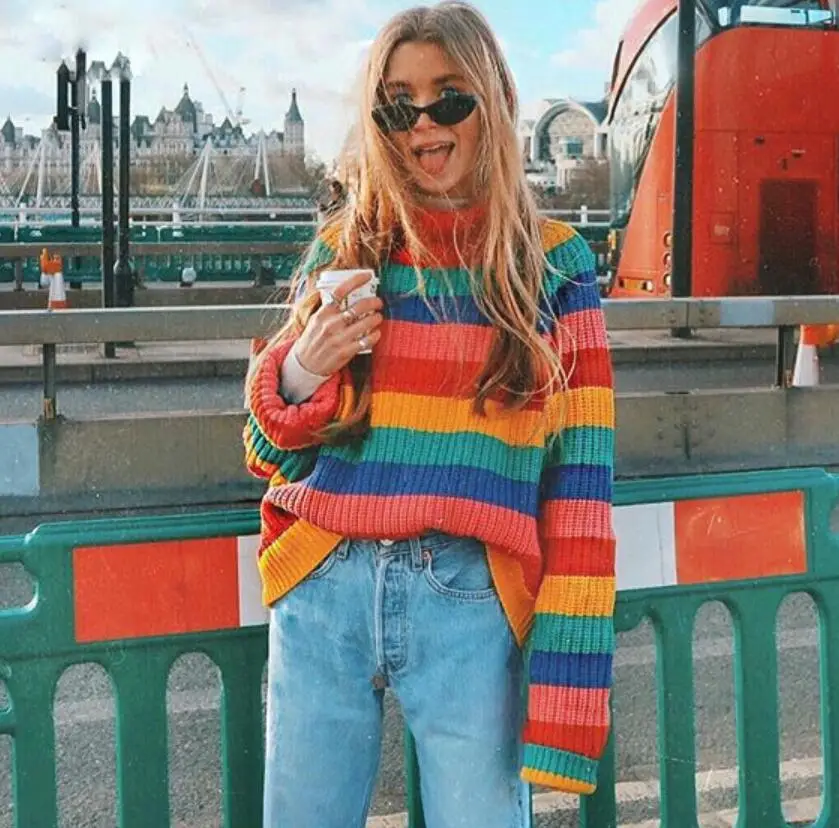 Фото 2019 new women's sweaters color striped knit coats pullover loose large size sweater lantrn sleeve youth casual autumn winter Женская 2019 new women's sweaters color striped knit coats pullover loose large size sweater lantrn sleeve youth casual autumn winter Женская