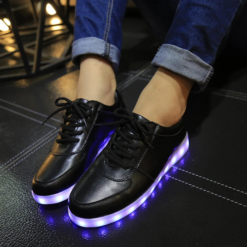 Мужские повседневные туфли со светодиодной подсветкой на шнуровке с USB-зарядкой