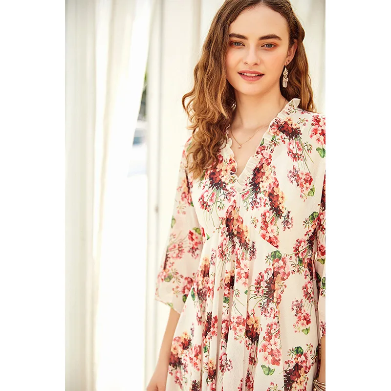 Женское платье с цветочным принтом ARTKA разноцветное асимметричное V образным