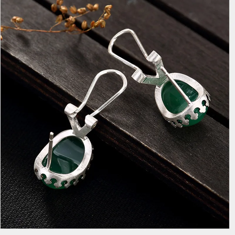 

Uglyless Real 999 Fine Silver Natural Chalcedony Stud Earrings for Women Vintage Handmade Crown Brincos Palace Fashion Jewelry