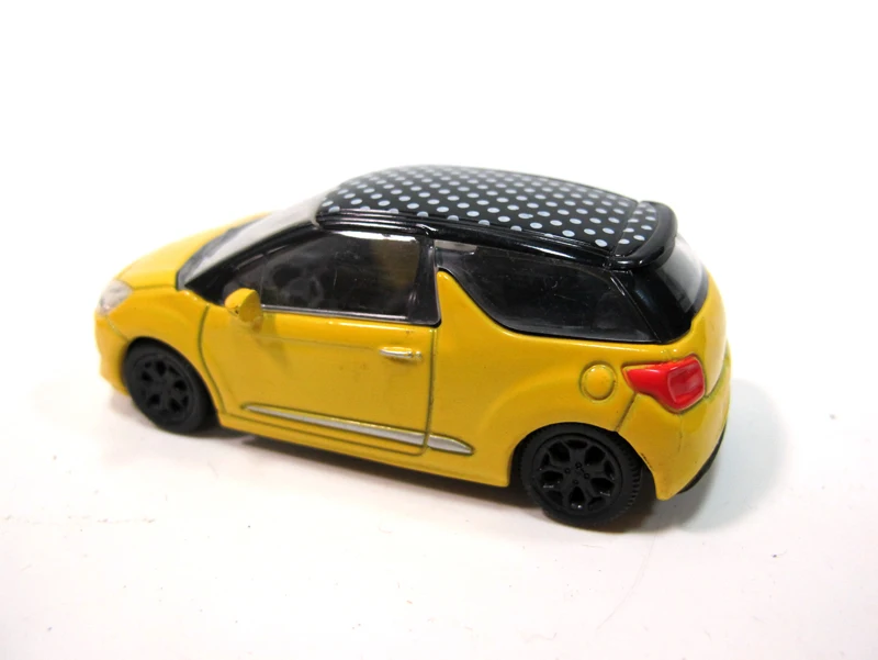 4 цвета N orev 1: 64 CITROEN DS3 Бутик брелок для автомобильных ключей, игрушки для детей модели игрушки с дистанционным управлением оптом