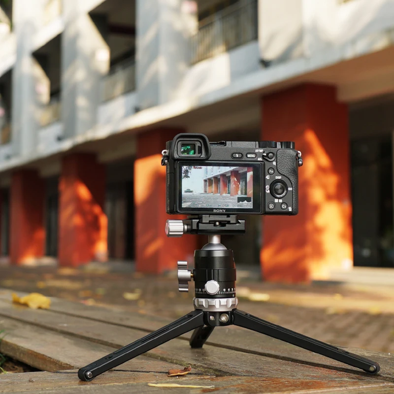 

YC ONION Y1 Professional Table Tripod with Ball Head Load Capacity 10kg Portable Lightweight Aluminum DSLR Camera Phone Tripod