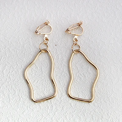 Gold colour Необычные геометрические серьги с металлической линией, серьги без отверстий, трендовые минималистичные клипсы без пирсинга, массивные серьги CE110 - Окраска металла: Gold colour
