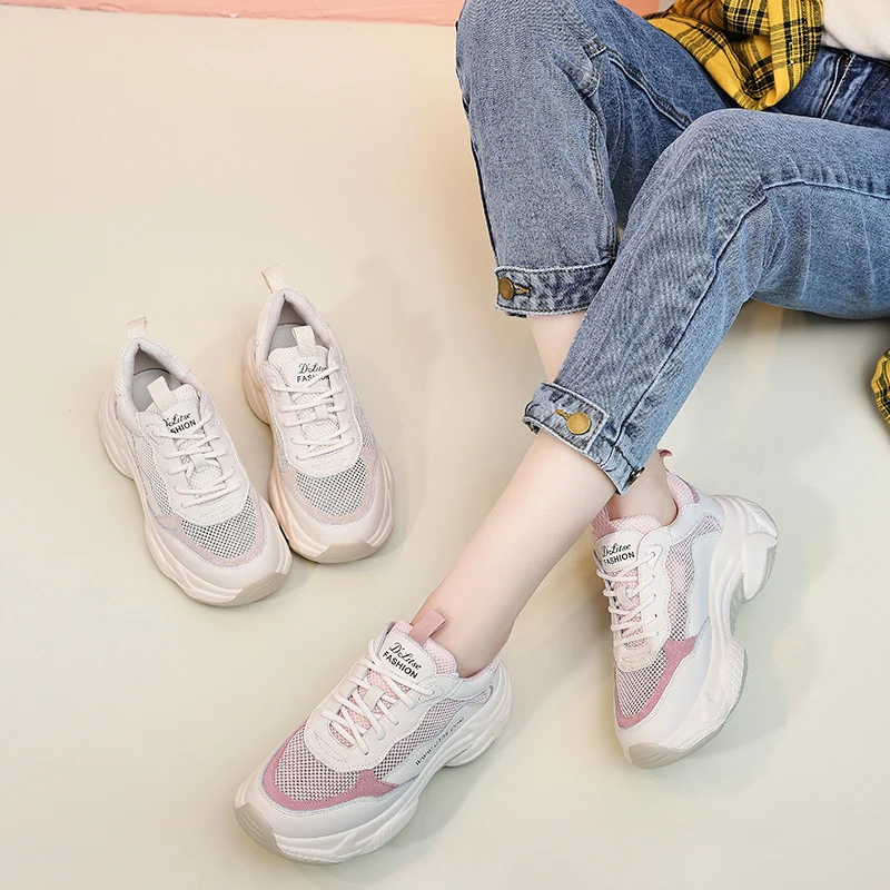 Women's Sports Shoes Spring Autumn Fashion Comfortable Leather Mesh Breathable Running Casual Shoes 2019 New Small White Shoes