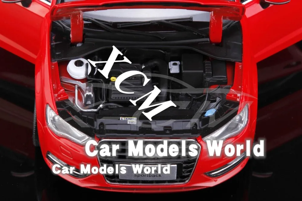 Литья под давлением модели автомобиля для A3 Sportback 1:18(красный)+ небольшой подарок