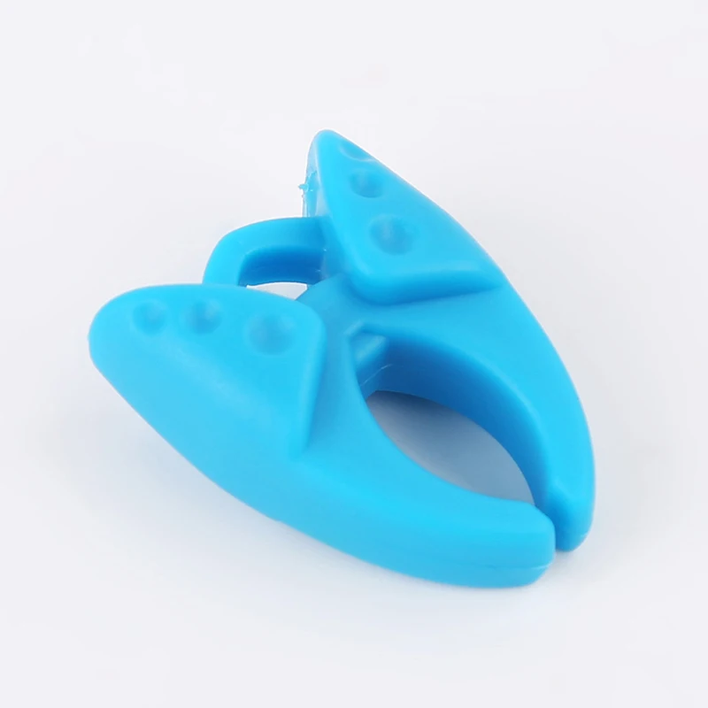 

10 PCS Bobbin Clamps Clips Holders Bobbin Clamps Holders Keeping Bobbin Thread Tails Under Control Sewing Tools