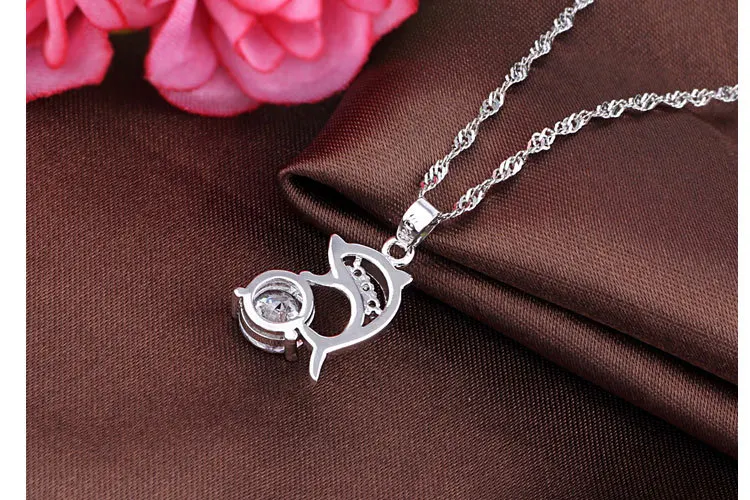 Модное короткое очаровательное женское ожерелье с подвеской в виде дельфина из