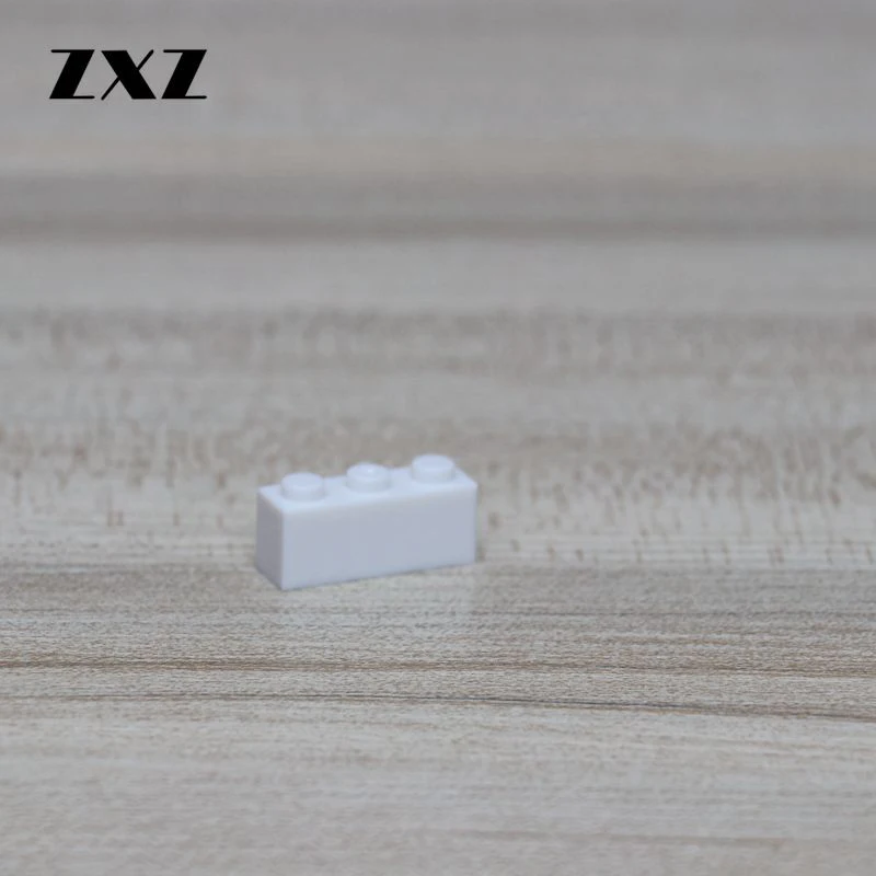 100 штук пластиковые строительные блоки развивающие игрушки 1x3 MOC аксессуары для