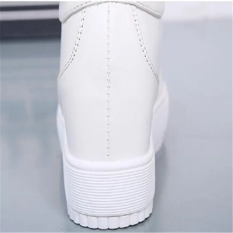 Женские туфли из искусственной кожи черные белые на высоком каблуке со шнуровкой