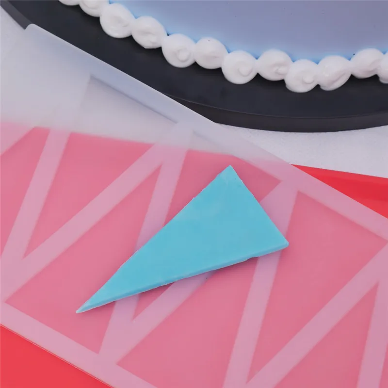 

1Pc Flat Triangular Shaped Silicone Cake Fondant Chocolate Baking 3D Decor Mold
