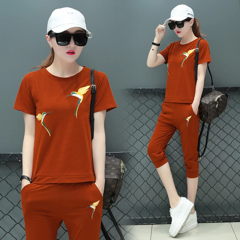 Новый женский спортивный костюм с короткими рукавами женские брюки вышивкой из