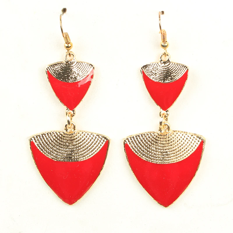 

Triangle long large earrings earrings nightclub sexy queen earrings