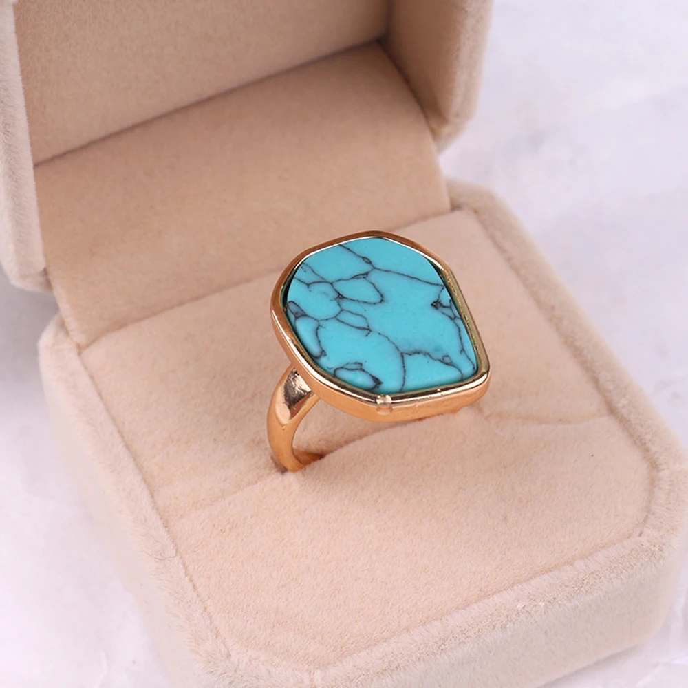 Vansno The new retro alloy triangular ring with pine stones is a popular all-purpose | Украшения и аксессуары