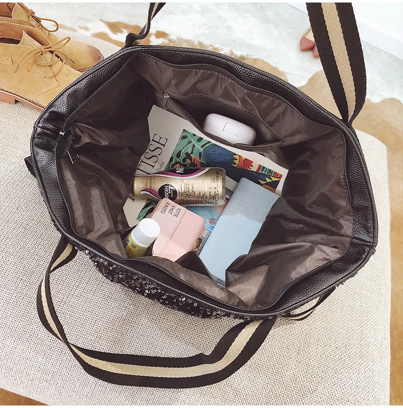 

Fashion Sequin Women Tote Bag 2019 Summer New Trendy Girl Handbags Big Travel Bag For Ladies Letter Print Female Messenger Bags
