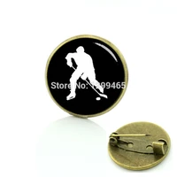 classic collection ice hockey brooches pins antique bronze plated skating sports silhouette men women badge jewelry t430