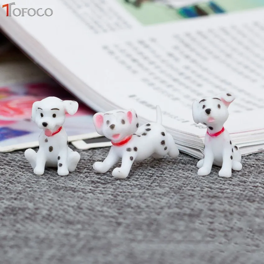 

TOFOCO 6PCS 3cm Mini Pet Dog PVC Action Figures Dogs Pekingese Palace Pets horse PVC Action Figures Toys For Children