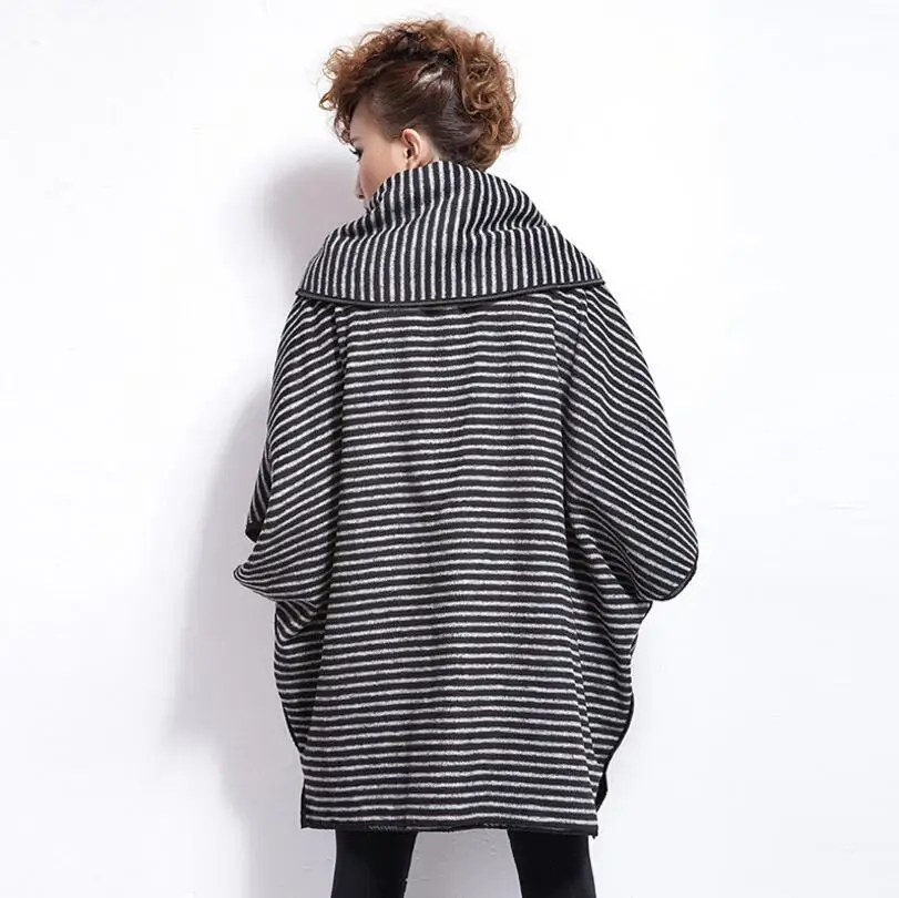

Autumn And Winter New European And American Large Size Women's Jacket Stripes Personality Black Multi-pocket Loose Cardigan Coat