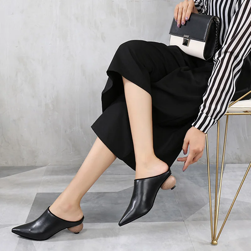 Женские тапочки мюли обувь на каблуке с острым носком брендовая Летняя женские