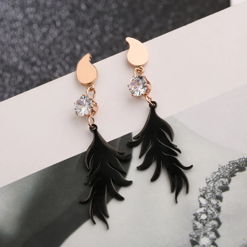 YUN RUO 2018 Новое поступление модные черные серьги-гвоздики с кисточкой из розового