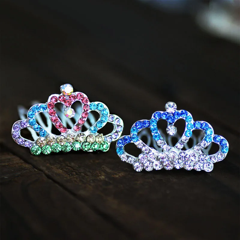 Красочные Rhinestone металла мини-Корона гребни для модная одежда для девочек с цветочным узором для девочек вечерние Тиара для волос аксессуары для волос