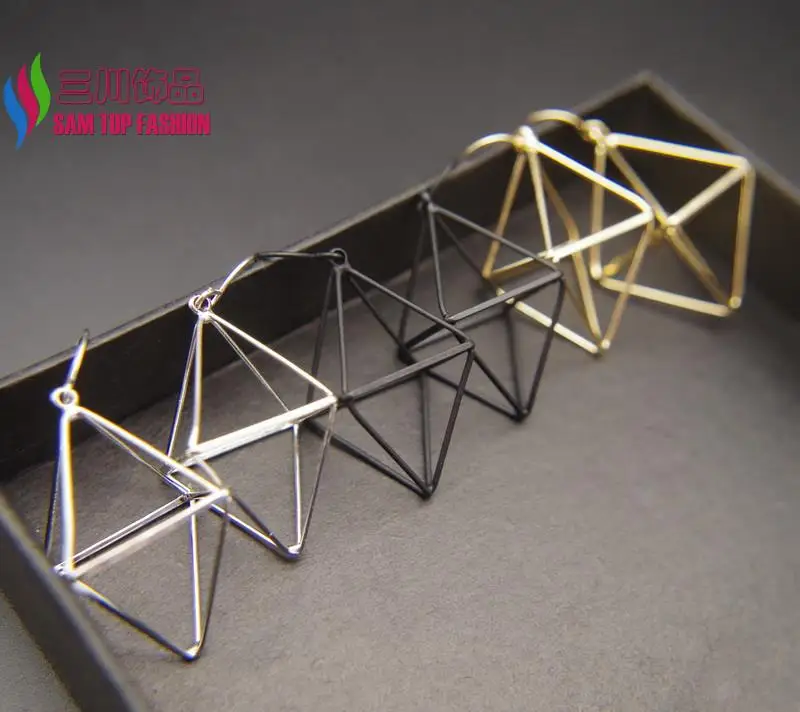 Новинка 2016 лидер продаж подарок серьги Мода 3D пустой кубик треугольные капли для
