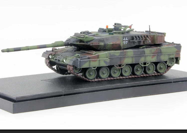 1/72 Panzerkampf Leopard 2A7 MBT Nato Camo собранная Готовая модель| |