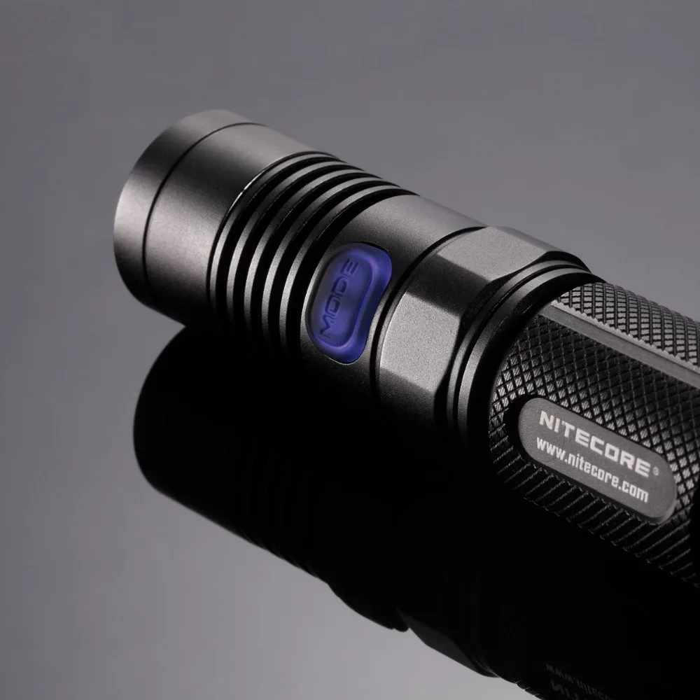 Ручной компактный фонарик NITECORE EC20 светодиодный макс. 960 люмен расстояние луча 222 м