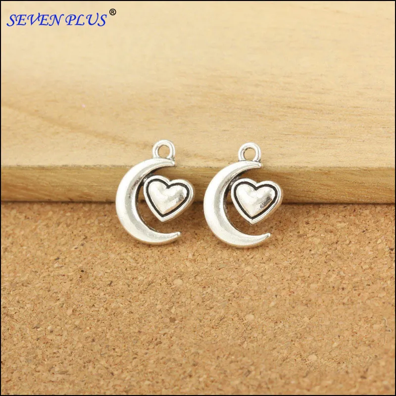 

High Quality 50 Pieces/Lot 18mm*14mm Antique Silver Plated Small Hearts And Moon Charms