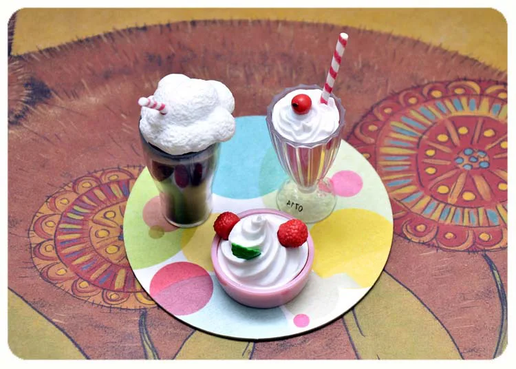 Япония оригинальные грузы миниатюрные кукольный домик Мороженое торт Кубок