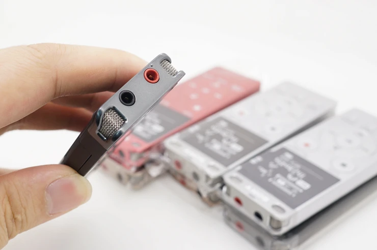 Используется, sony ICD-UX560F стерео цифровой диктофон со встроенным USB 4 Гб, поддержка tf-карты