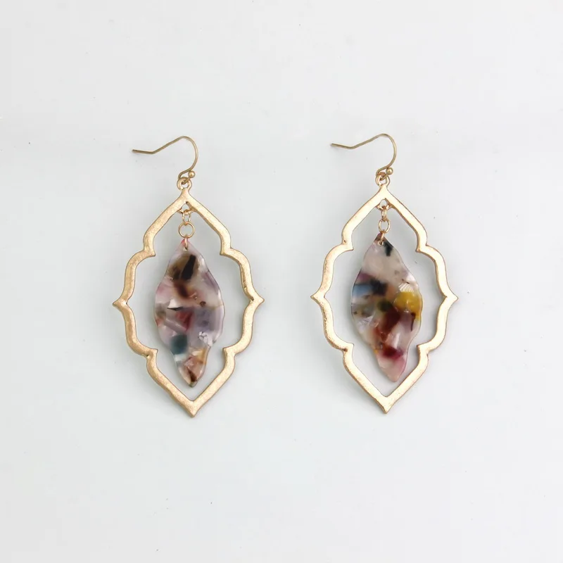 Morocco Magnolia Drop Earrings for Women Cutout Resin Acrylic Moroccan Dangle Drop Earrings Gold Border Morocco Jewelry - Окраска металла: Multicolor