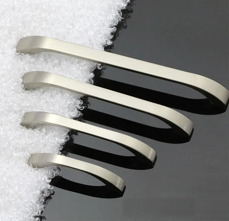 Современные Мебель Дизайн Кухня шкаф ручки и ящик pull (CC: 96 мм Длина: 110 мм)|handle