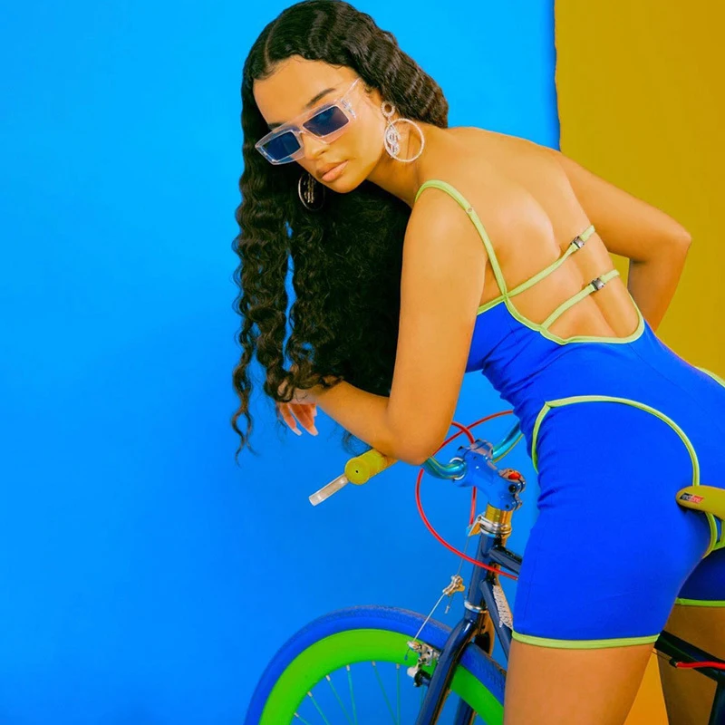 Женский комбинезон без рукавов с открытой спиной для фитнеса в полоску пуш-ап