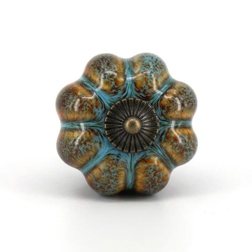 

Керамическая ручка для шкафа в форме тыквы