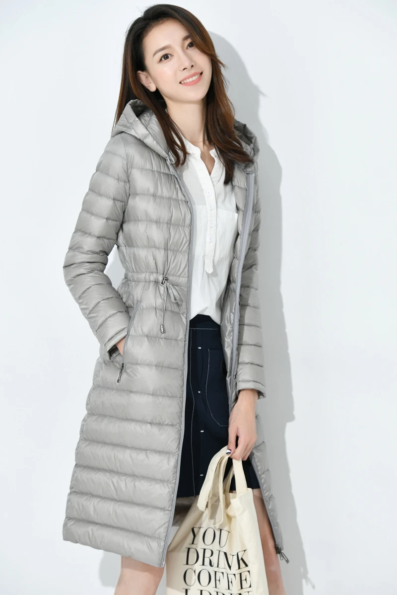 Зимняя тонкая куртка на утином пуху серия женское длинное пальто парки