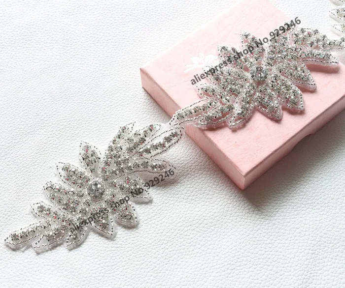 

4pcs/lot fashion leaf clear crystal rhinestone applique strass chain trims for bridal wedding dress decoration shoes flower trim
