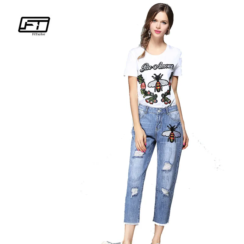 Ftlzz 2017 Summer T-shirt Women Plus Size Femme K-pop White Casual Embroidery Bee Flower Short Sleeved Pure Cotton |
