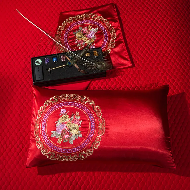 Queen King size Серебряные; золотые Роскошные Красные Свадебные Постельное белье 60S хлопок сатин Египетский хлопок пододеяльник, простынь и наволочки, наволочками, Комплект постельного белья для очень больших и