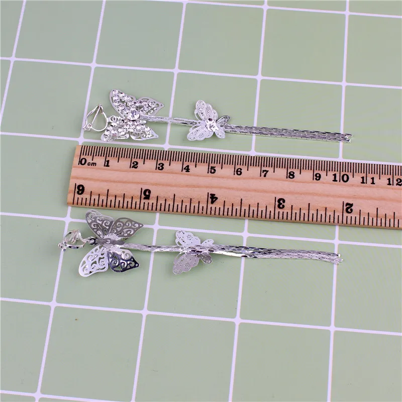 ГРЕЙС ДЖУН Большие двойные бабочки-зажимы на серьги без прокола для женщин Элегантная длинная бижутерия Без необходимости проколоть ухо.