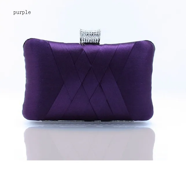 Бордовая китайская женская атласная сумочка Стразы ручная вечерние ринка