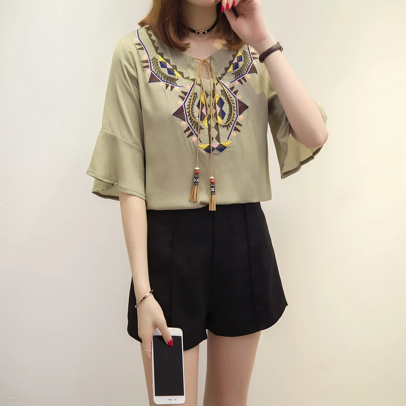 2019 spring new women's Korean version of the lantern lotus leaf shirt