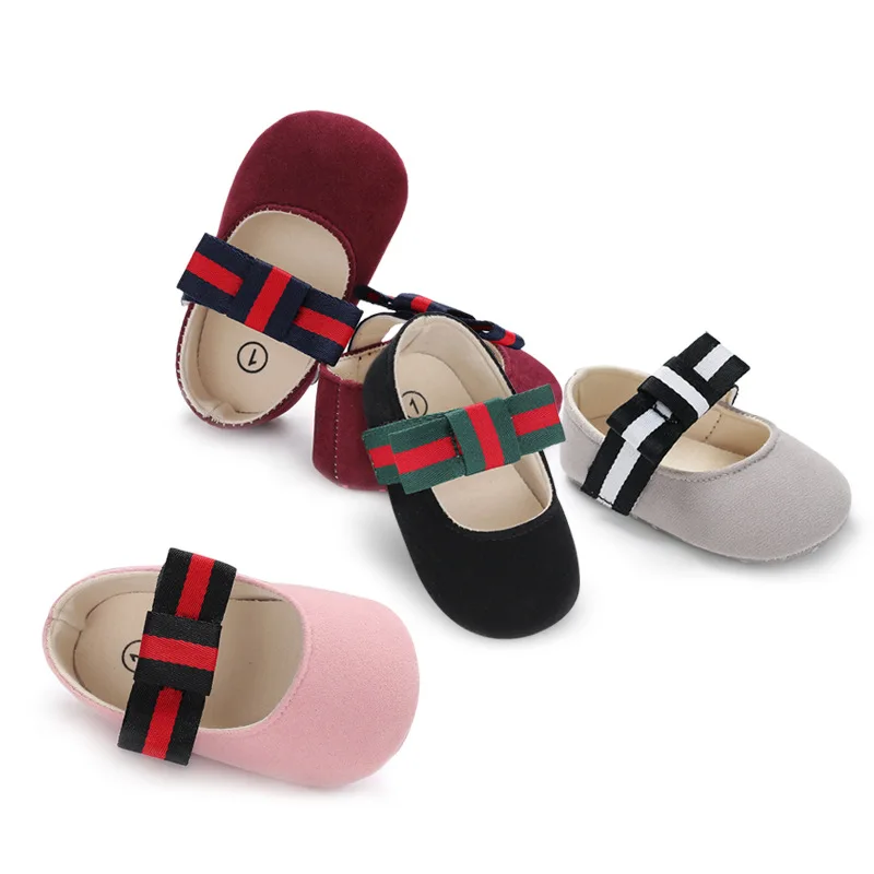 Детские обувь прекрасная Bowknot для маленьких девочек обувь мягкая подошва замшевые Нескользящие кроссовки 0-18 месяцев Прямая поставка кроссовки